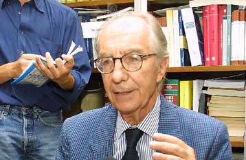 Σαρανταεννέα διαδηλωτές παραμένουν στις φυλακές της Γένοβα