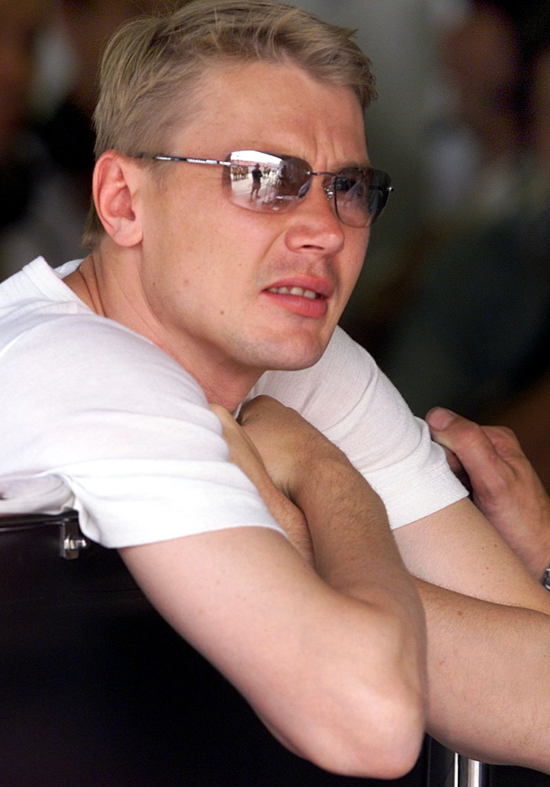 Σιγή ιχθύος για το μέλλον του M.Hakkinen από τον R.Dennis