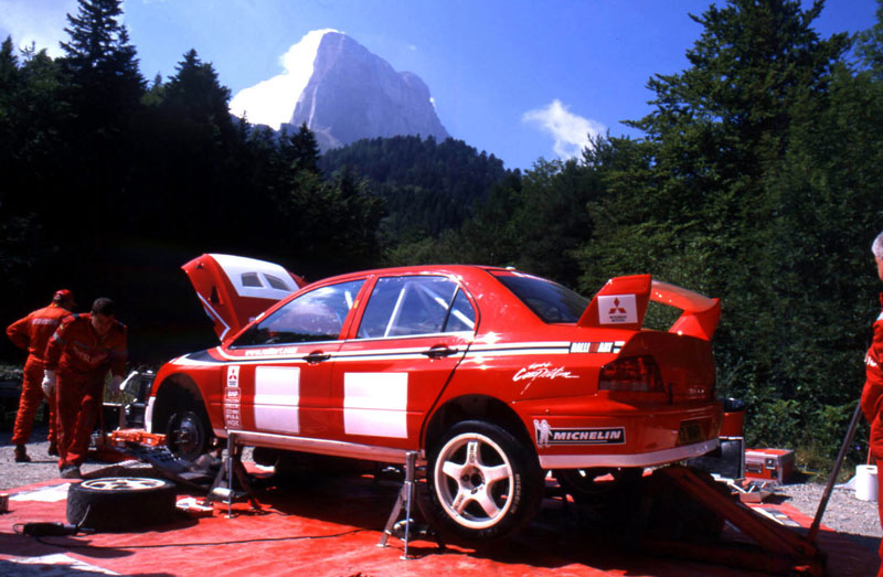 Π. Πρωτάθλημα Ράλι (WRC): Αισιοδοξία στη Mitsubishi χάρη στο Lancer WRC