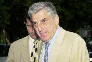 Στο Υπουργικό Συμβούλιο συζητείται τη Δευτέρα ο προϋπολογισμός του 2002