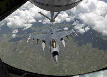 Η Σαουδική Αραβία δεν θα δεχτεί ξένα στρατεύματα στο έδαφός της, δηλώνει ο υπουργός Αμυνας της χώρα