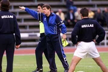 Ψυχολογικές παραινέσεις Ο. Ρεχάγκελ, στους Έλληνες διεθνείς μέσω του ξένου Τύπου