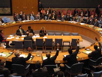 Το Συμβούλιο Ασφαλείας αποφάσισε το «πάγωμα» των περιουσιακών στοιχείων των τρομοκρατών