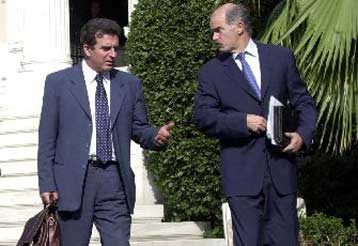 Σε κλοιό ασφαλείας υπηρεσίες κοινής ωφέλειας και δημόσιοι χώροι μετά τη διυπουργική σύσκεψη