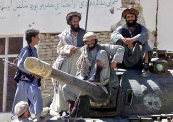 Αντιπροσωπεία του Πακιστάν συζητά με τους Ταλεμπάν για την παράδοση του Μπιν Λάντεν