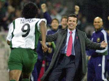 Πέρασαν στους «48» τα φαβορί