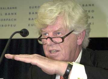 Στο 3,75% παρέμειναν τα επιτόκια της ζώνης του ευρώ