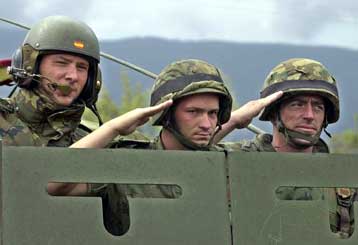 Το ΝΑΤΟ έδωσε το ΟΚ για την αποστολή στρατιωτικής δύναμης στην ΠΓΔΜ