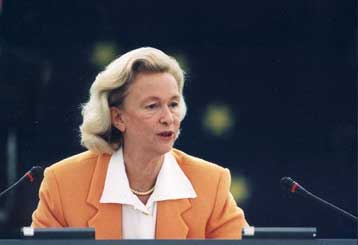 Συνάντηση του Απ.Κακλαμάνη με την πρόεδρο του Ευρωπαϊκού Κοινοβουλίου