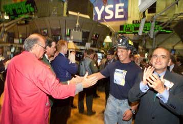 Με διακυμάνσεις ξεκίνησαν την Τετάρτη ο Νasdaq και ο Dow Jones