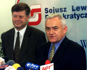 Οι πρώην κομμουνιστές κέρδισαν τις εκλογές στην Πολωνία