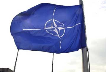 Τρόπους στήριξης των ΗΠΑ εξετάζουν οι υπουργοί Αμυνας του ΝΑΤΟ