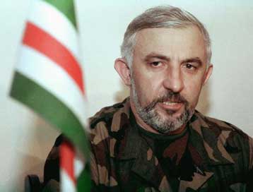 Θα απαντήσουμε με πράξεις, δηλώνει στο Ρώσο πρόεδρο ο Ασλάν Μασχάντοφ