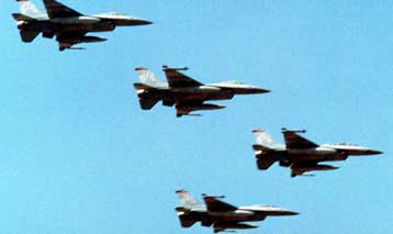 Ελληνικοί αεροδιάδρομοι στη  διάθεση των ΗΠΑ σε περίπτωση αμερικανικού χτυπήματος