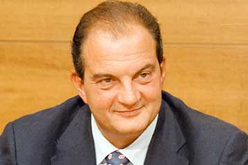 Η αντεπίθεση στην τρομοκρατία πρέπει να είναι αμείλικτη, δηλώνει ο Κ.Καραμανλής