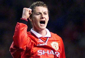 Νίκη για Μάντσεστερ, στο 1-1 έμειναν Αρσεναλ και Μπόλτον