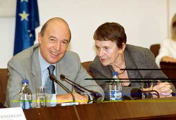 Η τρομοκρατία δεν συμβιβάζεται με τον πολιτισμό, ανέφερε ο πρωθυπουργός