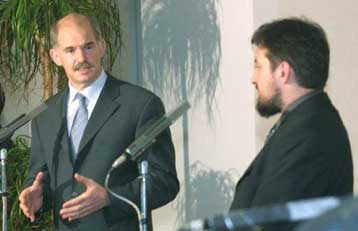 Η ειρήνη στην ΠΓΔΜ στο επίκεντρο της συνάντησης Παπανδρέου – Γκεοργκιέφσκι