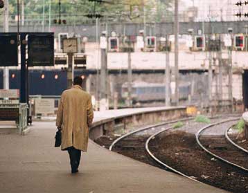 Φήμες για τοποθέτηση βομβών ακινητοποίησαν τα τρένα σε Βέλγιο, Γαλλία, Βρετανία