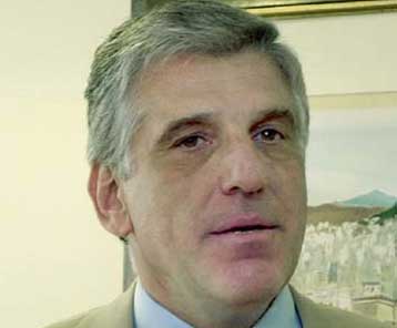 Η γραφειοκρατία «φραγμός» στις άμεσες ξένες επενδύσεις στην Ελλάδα, λέει η UNCTAD