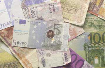 Εκστρατεία για την εξοικείωση των μαθητών με το κοινό νόμισμα από το ΥΠΕΘΟ και το ΥΠΕΠΘ