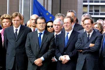 Μέτρα για την πάταξη της τρομοκρατίας εξετάζει η ΕΕ