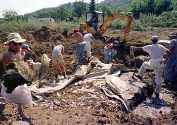 Ομαδικός τάφος με τουλάχιστον 269 πτώματα ανακαλύφθηκε σε προάστιο του Βελιγραδίου
