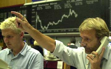 Απώλειες στις ευρωπαϊκές αγορές την Τρίτη – Φόβοι για οικονομική ύφεση