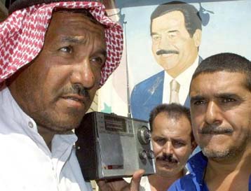 Το Ιράκ στόχος των αμερικανικών αντιποίνων υποστηρίζει ο Τύπος της χώρας