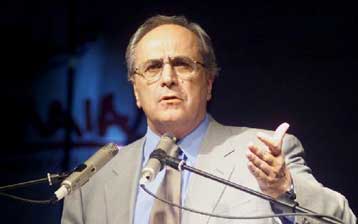 Εφιαλτικές συνέπειες θα έχει μια λανθασμένη αντίδραση των ΗΠΑ, δηλώνει ο πρόεδρος του ΣΥΝ