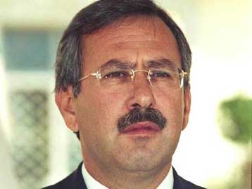 Απορρίπτει η Λευκωσία τους ισχυρισμούς Κλαρκ για εμπλοκή της Κύπρου στην τρομοκρατία