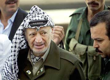 Θα τερματιστούν οι ισραηλινές επιθέσεις, εάν ο Αραφάτ κηρύξει εκεχειρία, διαμηνύει ο Σαρόν