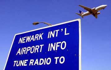 Θρίλερ στις Ηνωμένες Πολιτείες με τη σύλληψη υπόπτου που έφερε ελληνικό ταξιδιωτικό έγγραφο