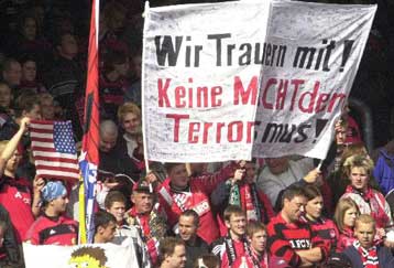 Θρήνησε η bundesliga τα θύματα της τρομοκρατίας στις ΗΠΑ