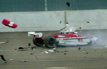 Ο κόσμος του αυτοκινήτου προσεύχεται για τον Ζανάρντι, που έχασε τα δύο πόδια του σε ατύχημα