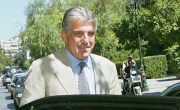 Βελτιώθηκαν τα δημοσιονομικά μεγέθη σε ΕΕ και Ελλάδα το 2000 – Ανησυχία για τη συνέχεια