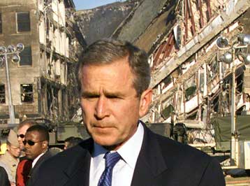 Συγκλονισμένος ο Μπους στο Πεντάγωνο – Εξανεμίζονται οι ελπίδες για ανεύρεση επιζώντων