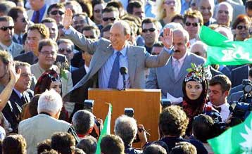 Θερμή υποδοχή Σημίτη στη Θεσσαλονίκη