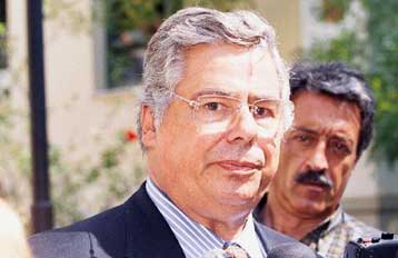 Κορυφώνεται η αντιπαράθεση κυβέρνησης – ΝΔ για τη ΔΕΚΑ