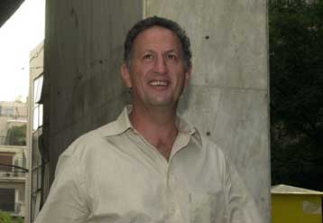 Η ένταξη της Κύπρου στην ΕΕ θα τοποθετήσει σε άλλη τροχιά το εθνικό μας θέμα