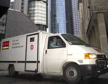 Ληστεία πριν από το… ποδαρικό του ευρώ στη Γερμανία