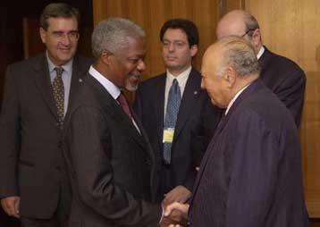 Στις 12 Σεπτεμβρίου επαναλαμβάνονται οι εκ του σύνεγγυς συνομιλίες για το Κυπριακό