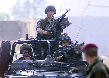 Πρώτη ψηφοφορία στη Βουλή της ΠΓΔΜ για τις συνταγματικές μεταρρυθμίσεις