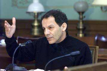 Προκλητικά ανθελληνικό το δίκτυο Euronews, καταγγέλλει ο ευρωβουλευτής Στ. Ξαρχάκος