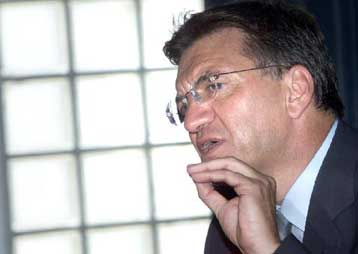 Συνάντηση Ευθυμίου με μητροπολίτες και συνεδρίαση της ΔΙΣ με νέα σύνθεση την Τρίτη το πρωί