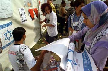 Προς αναζήτηση συμβιβασμού οι συμμετέχοντες στη Διάσκεψη κατά του Ρατσισμού