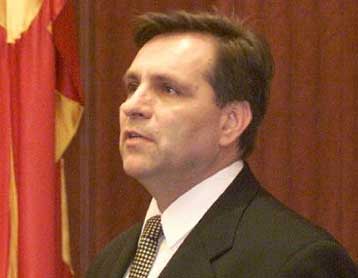 Αβέβαιο το μέλλον των μεταρρυθμίσεων στην ΠΓΔΜ μετά τη διακοπή της συζήτησης στη Βουλή