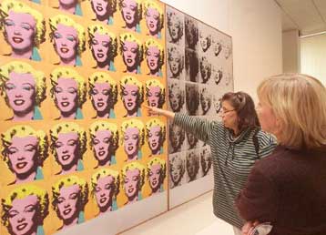 Αναδρομική έκθεση έργων του Αντι Ουόρχολ στη γερμανική πρωτεύουσα