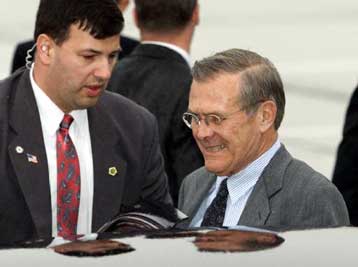 Συνομιλίες με την πολιτική ηγεσία της Τουρκίας ξεκινά ο υπουργός Αμυνας των ΗΠΑ