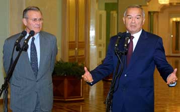 Σύμμαχοι των ΗΠΑ μόνο για ανθρωπιστικούς λόγους, δήλωσε ο ηγέτης του Ουζμπεκιστάν